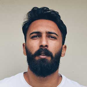 Carlos M